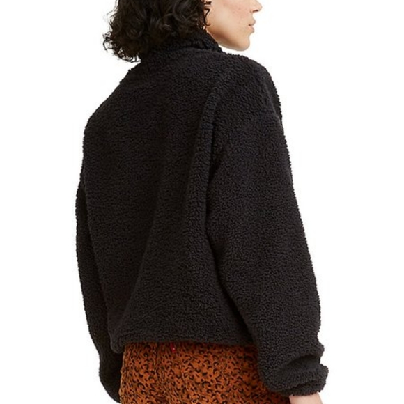 LEVI'S Black Sherpa Mock Neck Dolman Sweater Women's Large (14 US) - Picture 2 of 2